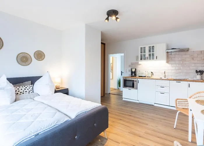 Schifferhaus 公寓式酒店 Arnis